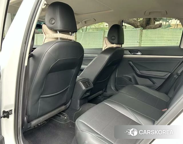 Volkswagen Lavida 2021 Белый из Китая, фото 3