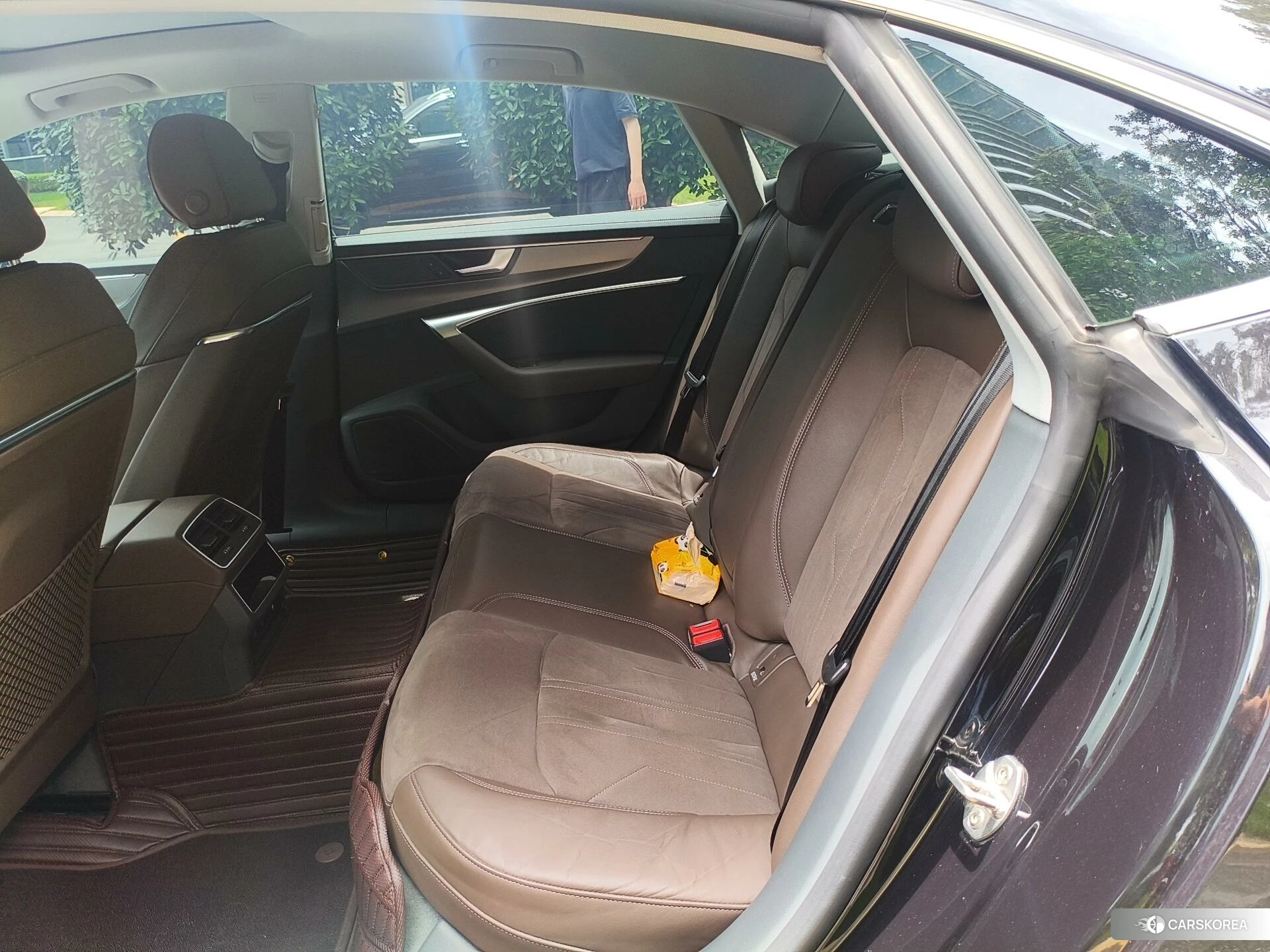 Audi A7L id 4479270 из Китая 12