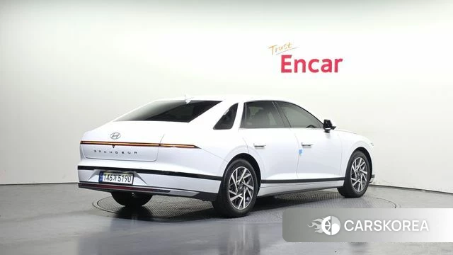 Hyundai Grandeur Hybrid (GN7) id 3883022 из Кореи 12