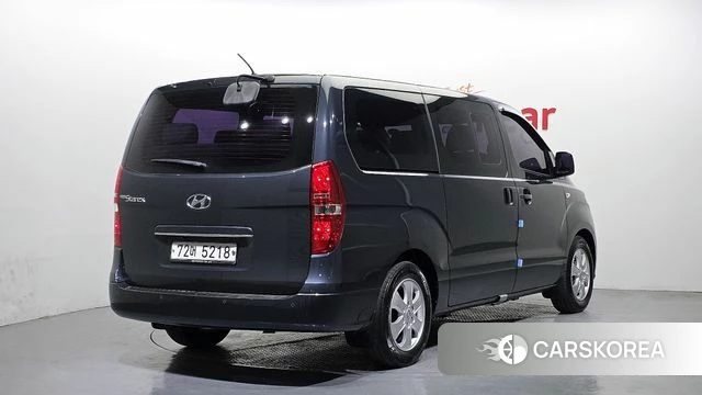 Hyundai The New Grand Starex id 4188501 из Кореи 12
