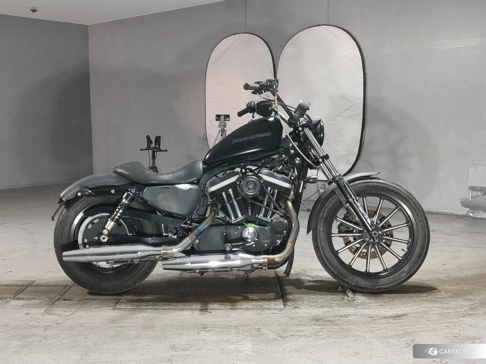 Проданный Harley-Davidson Sportster XL883N 2010 из Японии, фото 2