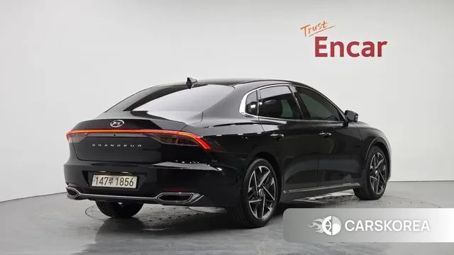 Hyundai The New Grandeur IG id 3002854 из Кореи 12