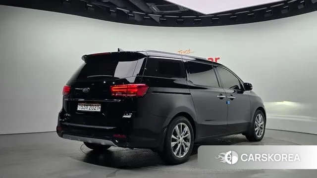 Kia The New Carnival id 3054859 из Кореи 12