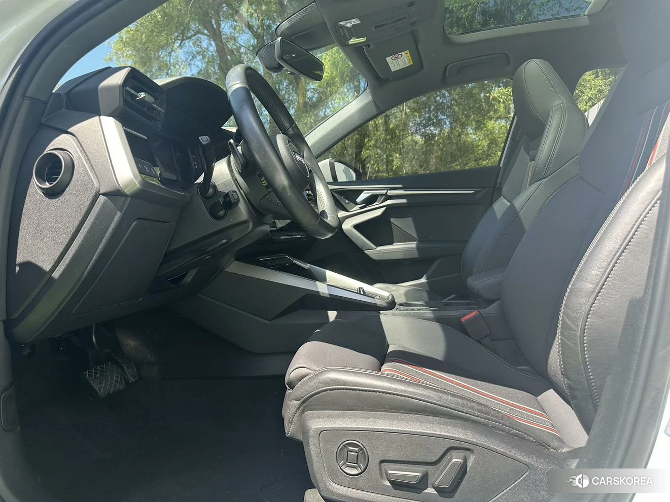 Audi A3 2021 Белый из Китая, фото 2