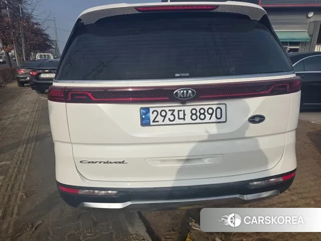 Kia Carnival 4th generation 2021 Белый из Кореи, фото 2