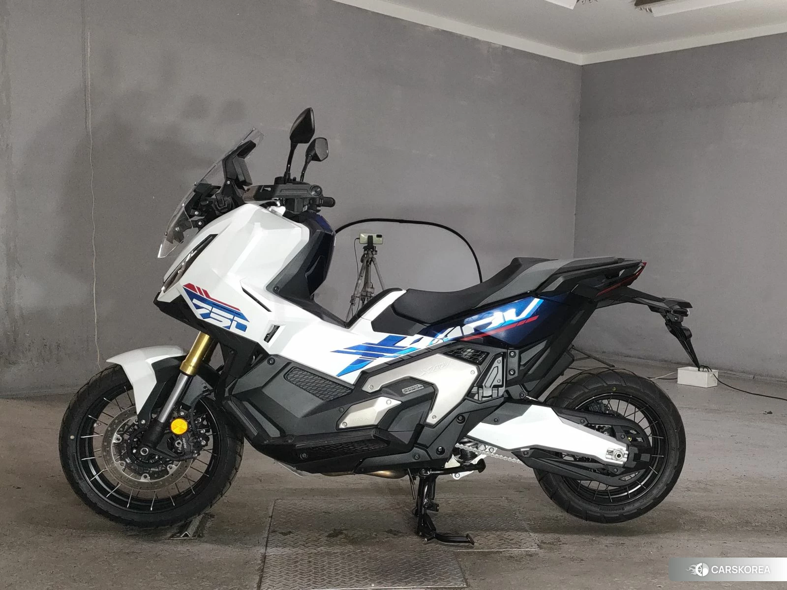 Проданный Honda X-ADV 750 2026 из Японии, фото 2