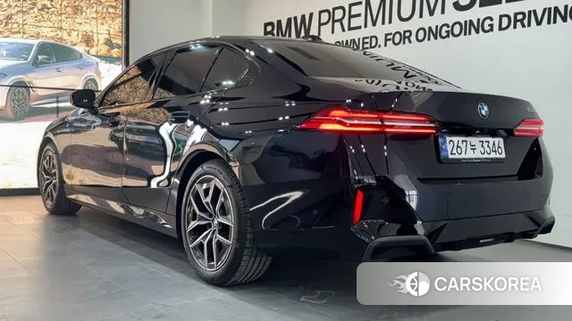 BMW 5 Series (G60) id 3725904 из Кореи 12