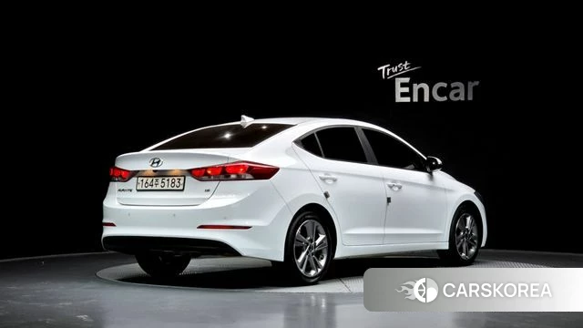 Hyundai Avante AD id 3899903 из Кореи 12