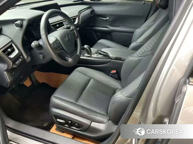 Lexus UX EV 2021 Серебристо-серый из Китая, фото 2
