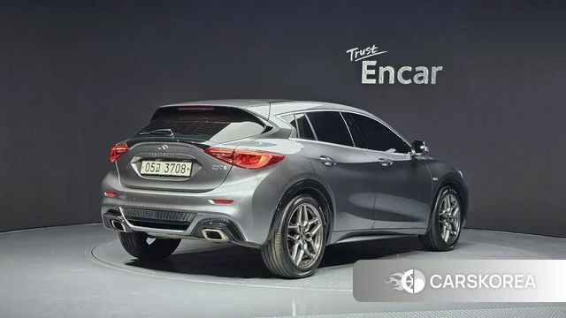 Infiniti Q30 id 4345319 из Кореи 12