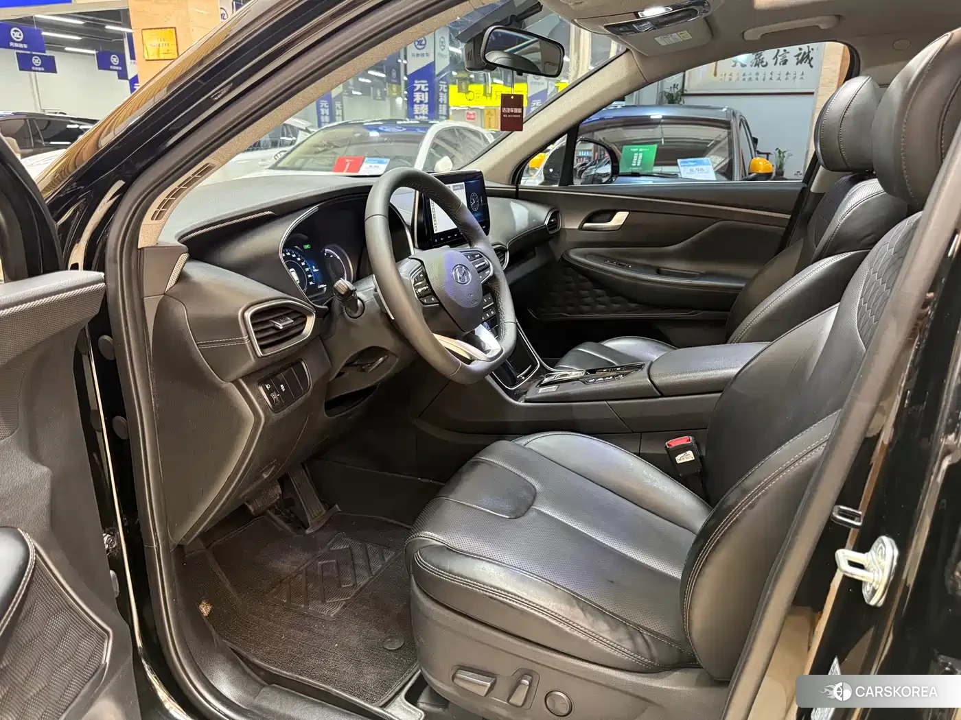 Hyundai Santa Fe 2021 Черный из Китая, фото 2