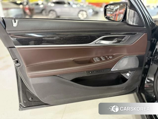 BMW 7 series id 4275723 из Китая 12