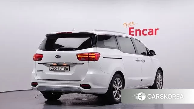 Kia The New Carnival id 3054877 из Кореи 12