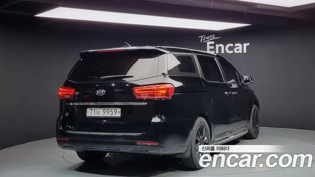 Kia All New Carnival id 2941591 из Кореи 12