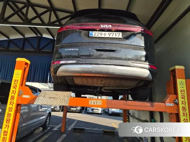 Kia Carnival 4th generation 2021 Черный из Кореи, фото 2