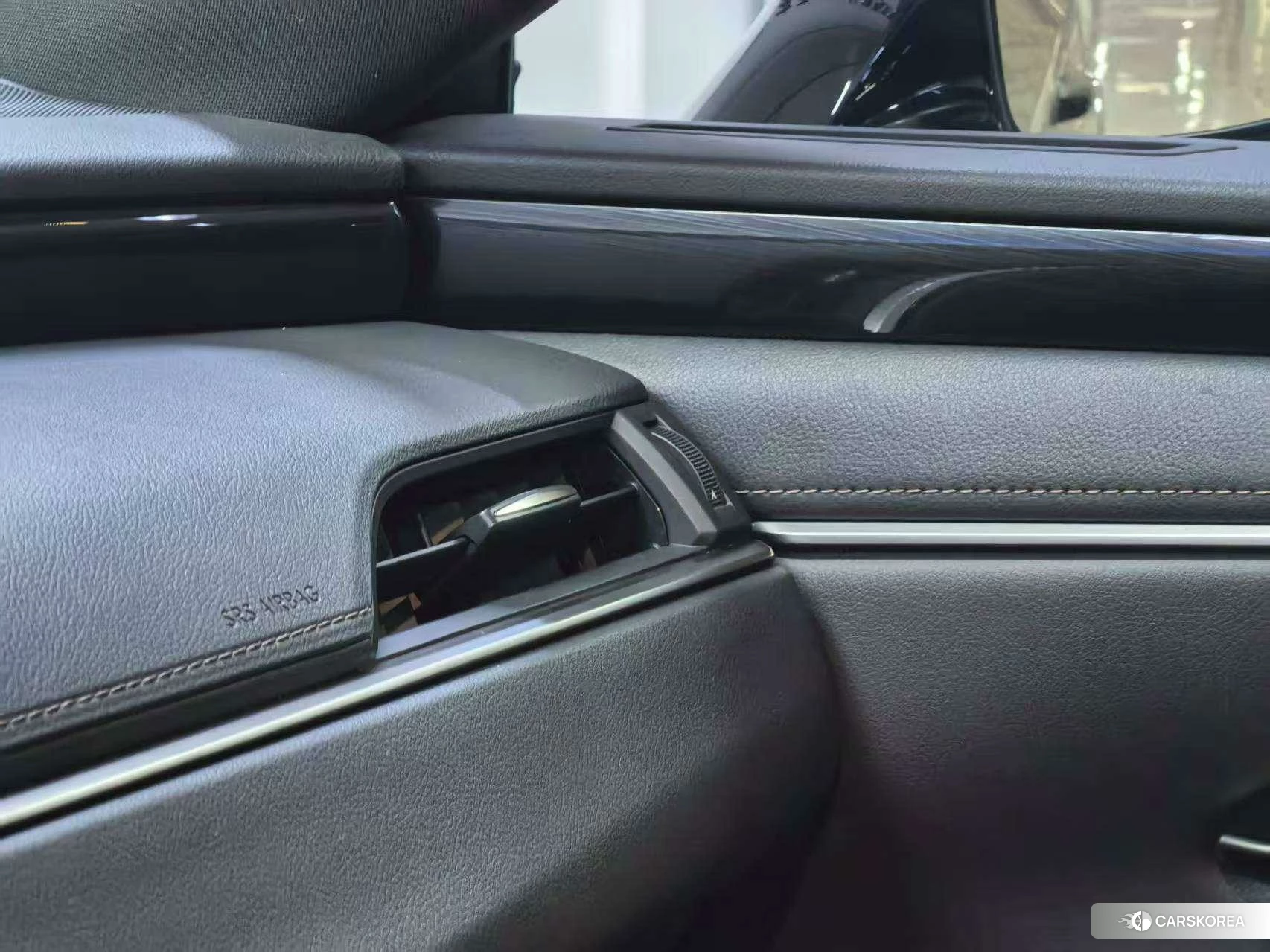 Lexus ES id 4513858 из Китая 8