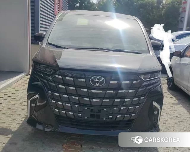 Toyota Elfa id 4272110 из Китая 9