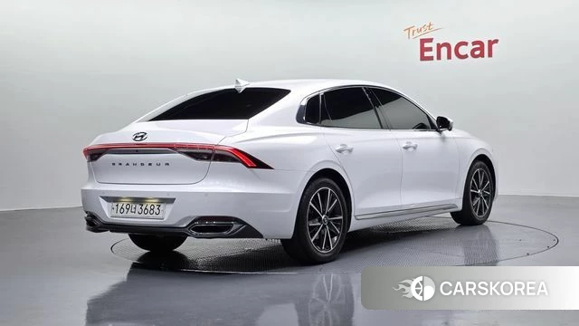 Hyundai The New Grandeur IG id 4361521 из Кореи 12