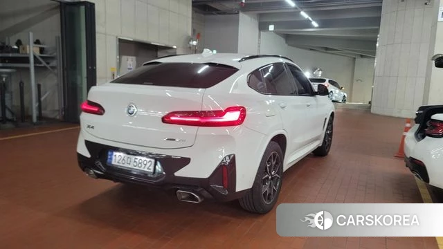 BMW X4 (G02) 2022 Белый из Кореи, фото 2