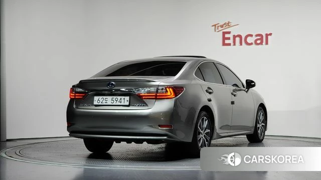 Lexus New ES300h id 4339801 из Кореи 12