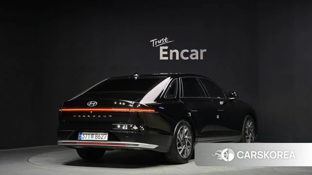 Hyundai Grandeur (GN7) id 3811501 из Кореи 12