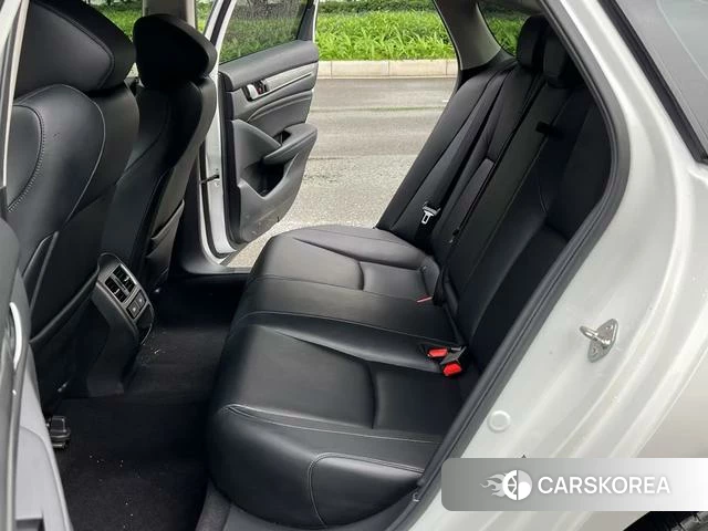 Honda Accord id 4279351 из Китая 12