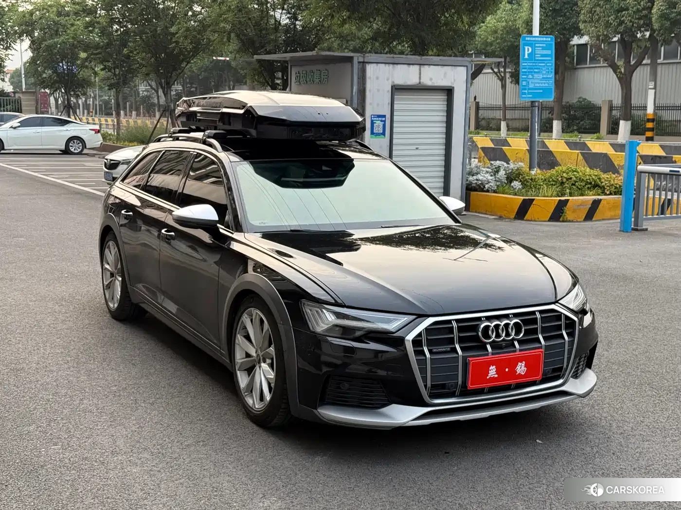 Audi A6 2021 Черный из Китая, фото 2