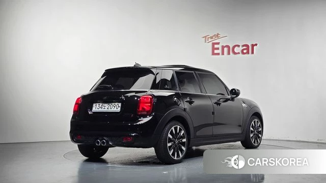 Mini Cooper S id 4836379 из Кореи 12