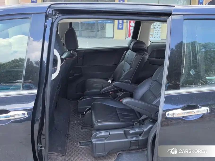 Honda Odyssey id 4601964 из Китая 8