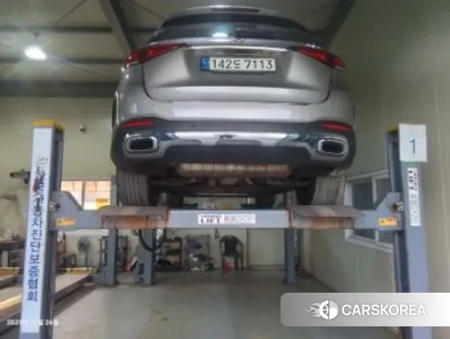 Mercedes-Benz GLE-Class W167 2021 Серебряный из Кореи, фото 2