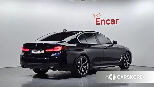 BMW 5 Series (G30) id 3307018 из Кореи 12