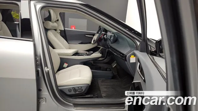 Kia EV6 id 2595907 из Кореи 12