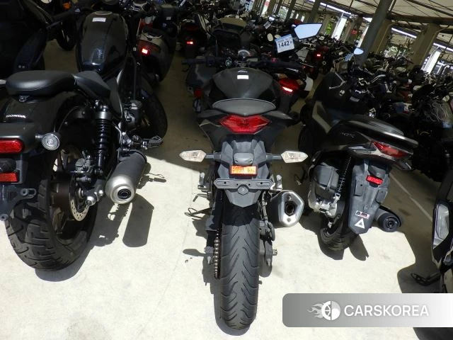 Kawasaki Z250 id 4191941 из Японии 12