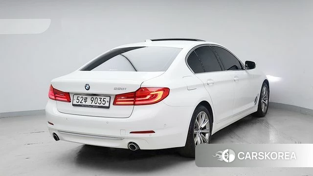 BMW 5 Series (G30) id 4637911 из Кореи 12