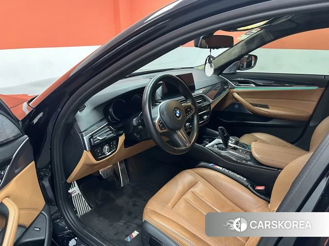 BMW 5 series 2018 Черный из Китая, фото 2