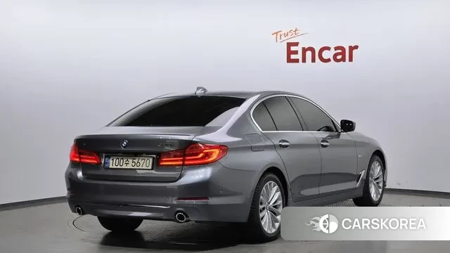 BMW 5 Series (G30) id 3641506 из Кореи 12