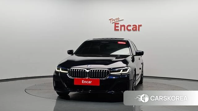 BMW 5 Series (G30) id 4500179 из Кореи 12