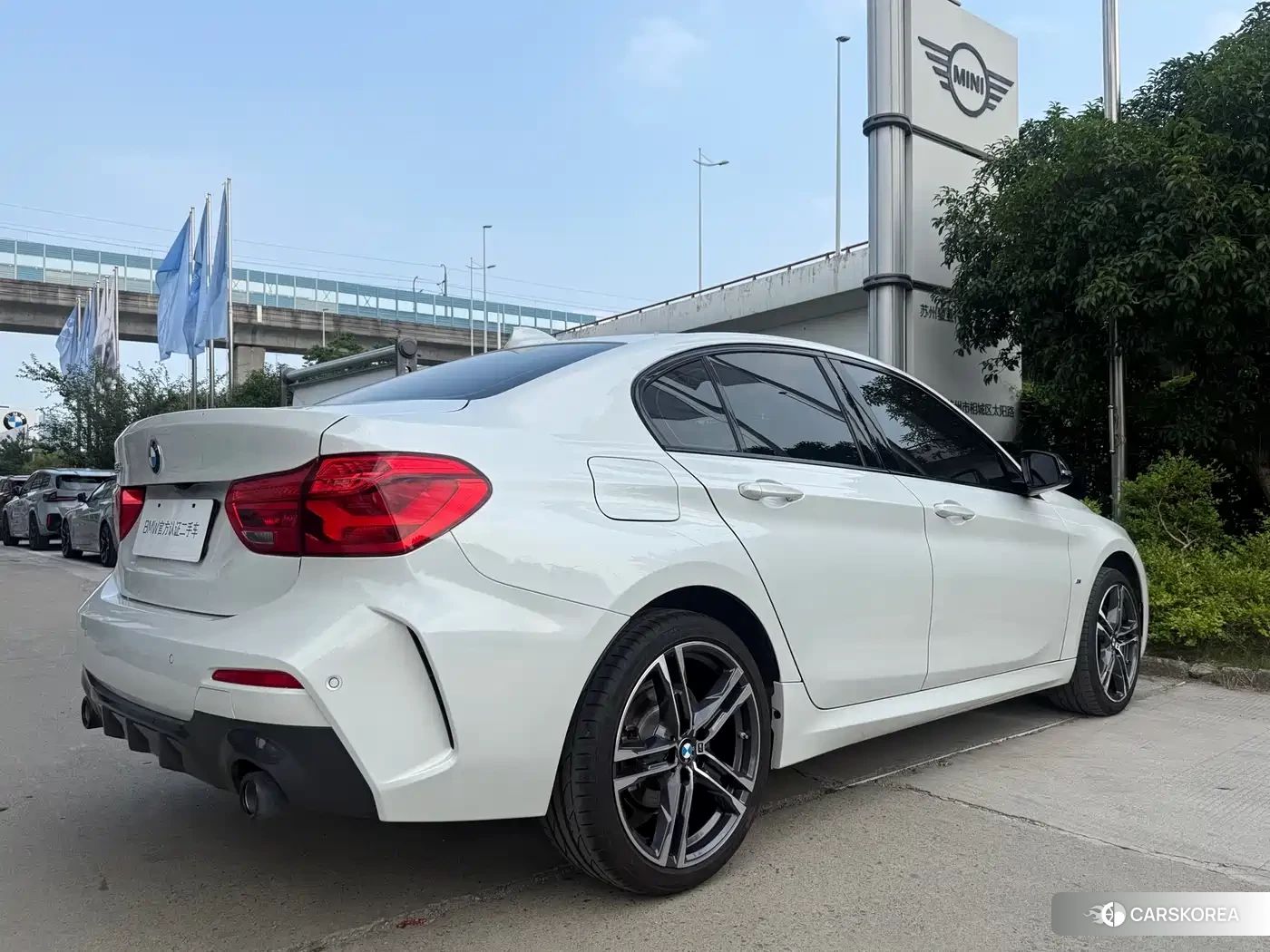 BMW 1 series id 4599751 из Китая 7