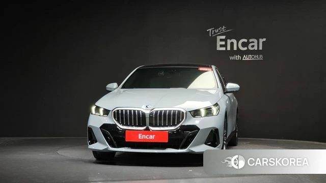 BMW 5 Series (G60) id 4735046 из Кореи 12