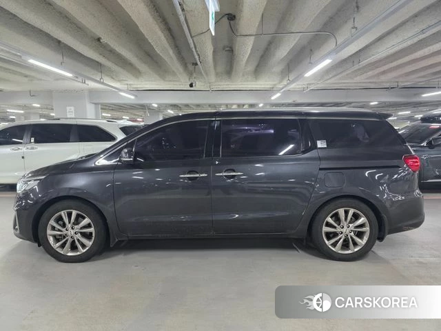 Kia The New Carnival 2019 Серый из Кореи, фото 2