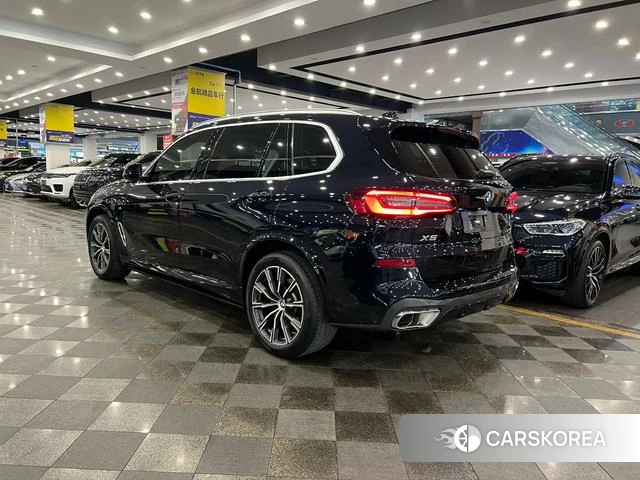 BMW X5 2022 Черный из Китая, фото 2