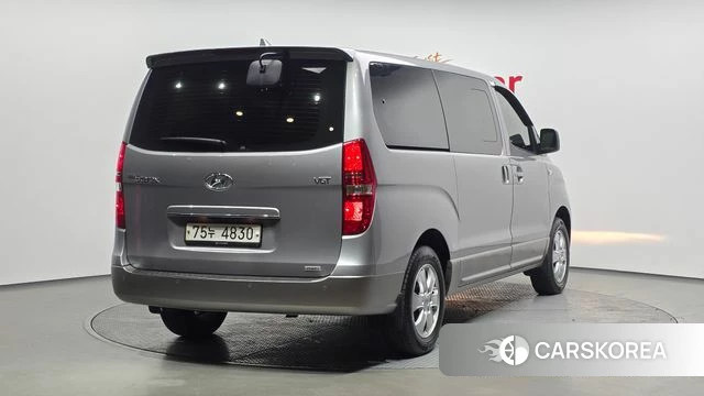 Hyundai The New Grand Starex id 3853170 из Кореи 12