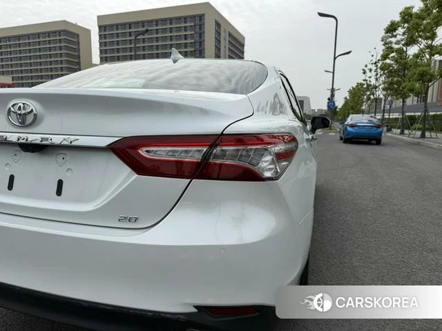 Toyota Camry id 4329012 из Китая 12