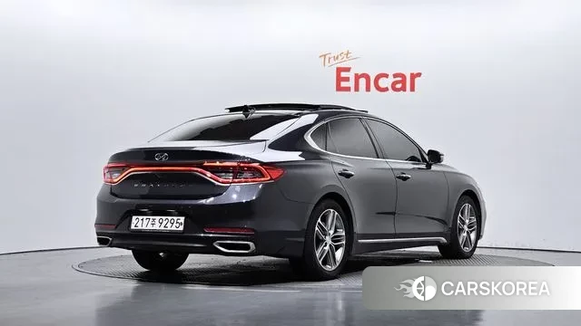 Hyundai Grandeur IG id 3055829 из Кореи 12