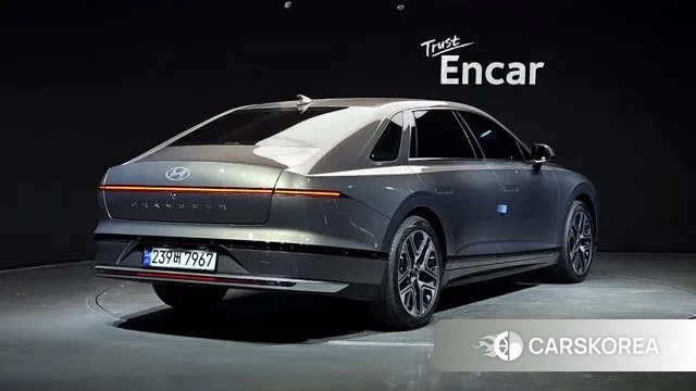 Hyundai Grandeur Hybrid (GN7) id 3036650 из Кореи 12