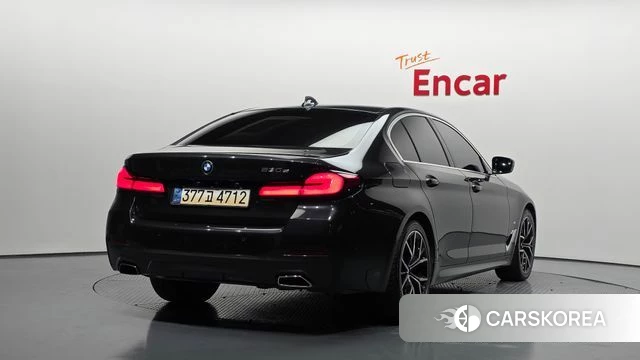 BMW 5 Series (G30) id 3954856 из Кореи 12