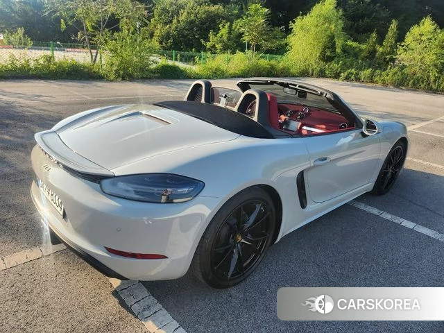 Porsche 718 Boxster 2020 Цвет галактики из Кореи, фото 5