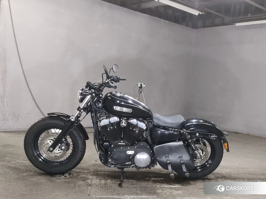 Проданный Harley-Davidson Sportster 48 XL1200X 2011 из Японии, фото 2