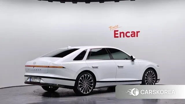 Hyundai Grandeur (GN7) id 3566093 из Кореи 12