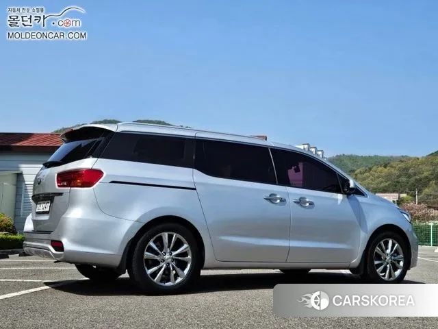 Kia The New Carnival id 3429490 из Кореи 10
